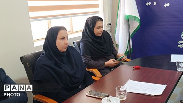 نشست مجازی کارکنان در سالروز تاسیس سازمان دانش آموزی 