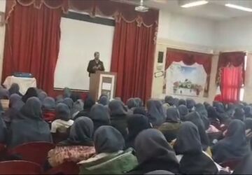 برگزاری پویش سبز در دبیرستان فرقدانی دوره دوم متوسطه 