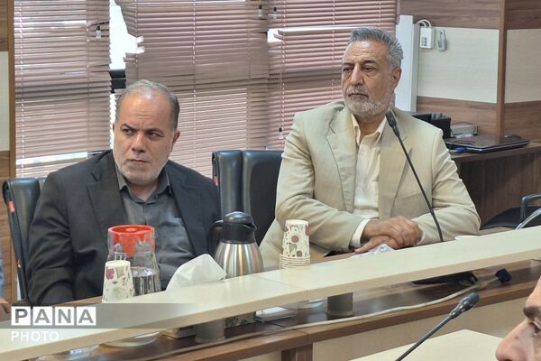 دومین جلسه شورای آموزش و پرورش شهرستان پردیس 