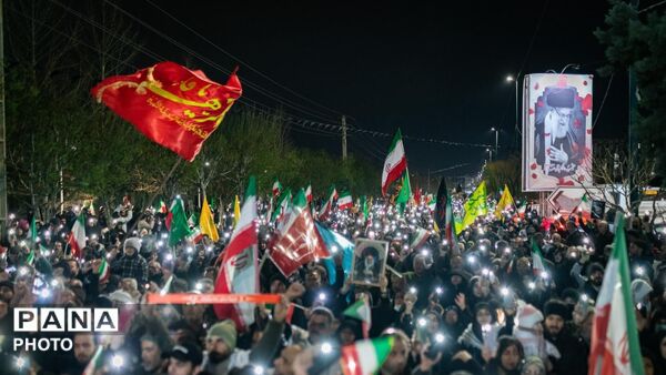 ما به‌صبح ظهور نزدیکیم، این علم بر زمین نمی‌افتد