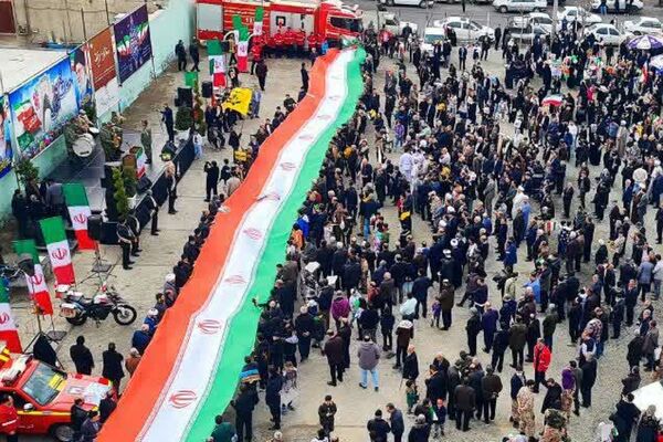 حماسه حضور مردم غیور باقرشهر و کهریزک در راهپیمایی ۲۲بهمن