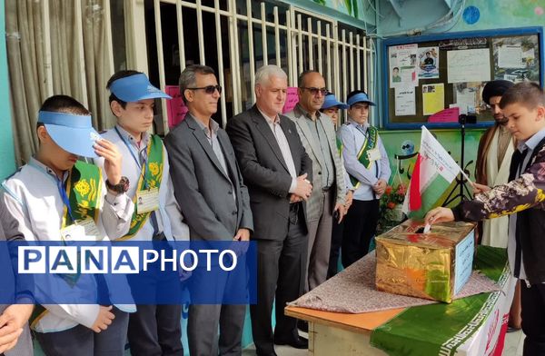 انتخابات شورای دانش‌آموزی در منطقه ۱۶