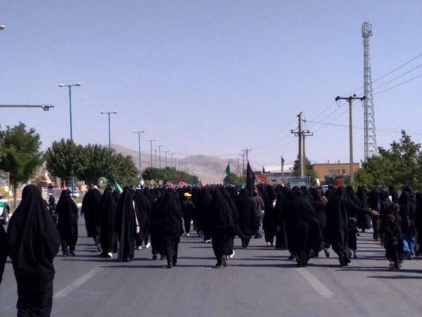 قدم‌های عاشقی از نافچ تا وردنجان به یاد کربلا