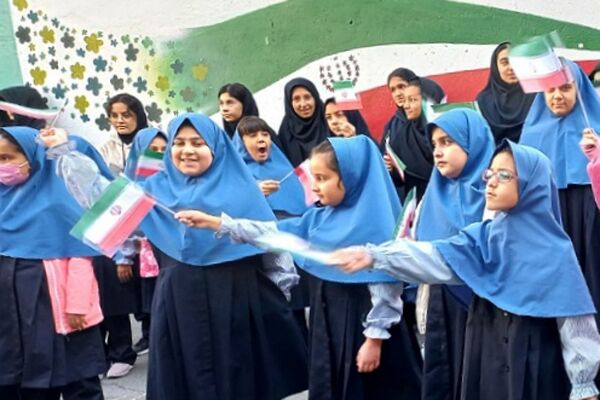 برپایی جشن وعده صادق۲ در مدارس رودهن 