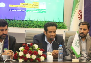 نشست  قطب 4 مجلس دانش‌آموزی پسران در کرمان