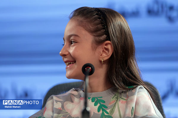 نشست نقد و بررسی فیلم «قایق‌سواری در تهران» در چهل و چهارمین جشنواره ملی فیلم فجر