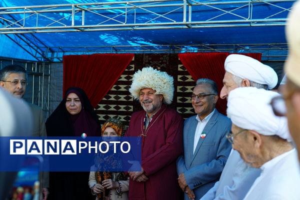 غنچه‌های دانش در نخستین روز مدرسه شکفتند