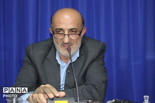 هم‌اندیشی مدیران مرکز بزرگ اسلامی با نماینده ولی فقیه در استان کردستان