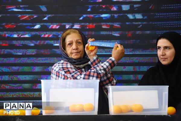 جشنواره بزرگ خریداران ماهی در تبریز