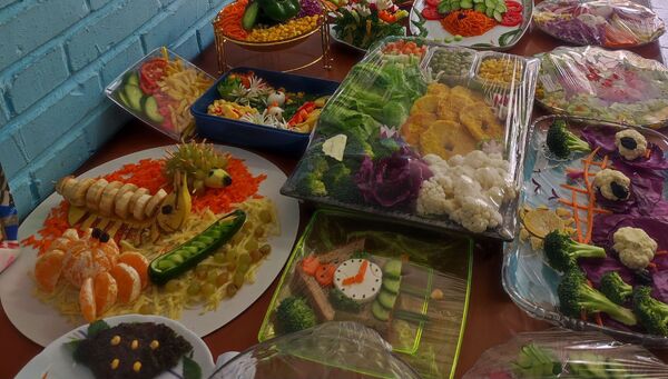 افتتاح اتاق بهداشت و روز جهانی غذا در دبستان شهیده کفاش ناحیه ۶ مشهد مقدس