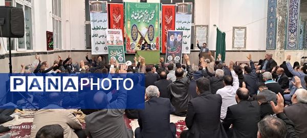 محفل انس با قرآن کریم در آستان مقدس امامزاده سید لطیف نسیم‌شهر