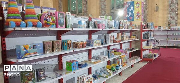 برپایی نمایشگاه نوشت‌افزار ایرانی در مصلی کرج 
