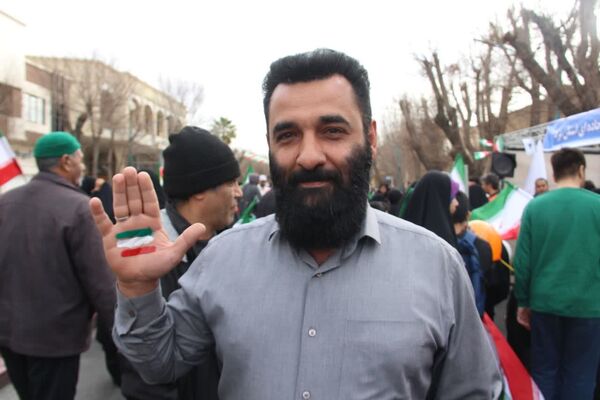 مردم غیرتمند یزد بار دیگر صحنه‌ای از همبستگی ملی را رقم زدند