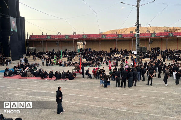صبح و شب تاسوعا؛ تجلی شور حسینی در حسینیه بزرگ جاجرم