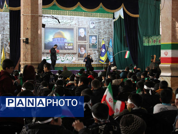 رونمایی از کتاب «سردار ایرانی» ویژه نوجوانان در قم