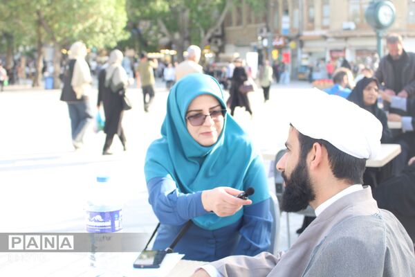 فعالیت جهادی طلاب در موکب‌های خدمت‌رسانی