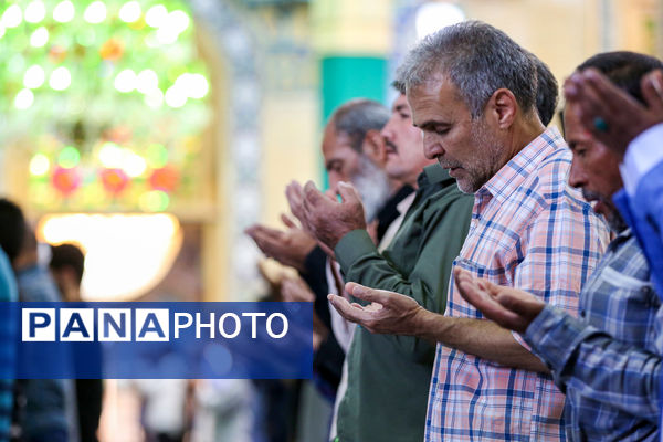 نماز عید قربان در مسجد مقدس جمکران