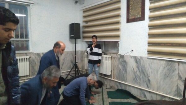 ضیافت ساده اما آسمانی به همت مسئولین دبیرستان سرآمد ناصر ناحیه ٧ مشهد برگزار شد