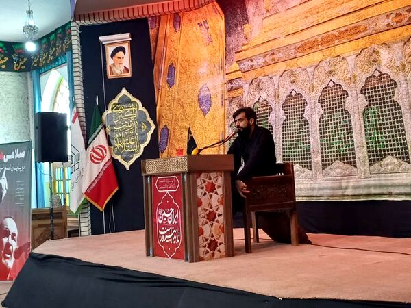 ویژه برنامه رهروان زینبی در آستان مقدس حضرت سیدان‌الکریمان 