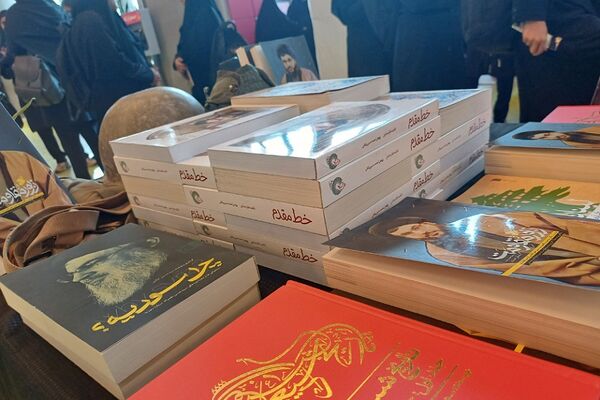 حضور دانش‌آموزان دبیرستان قلم چی ناحیه دو شهرری در اردوی باغ کتاب 
