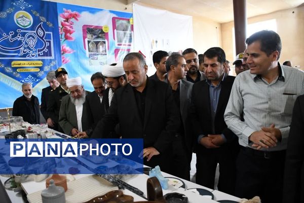 بازدید استاندار خراسان جنوبی از نوروزگاه و سیاه چادر عشایری درمیان