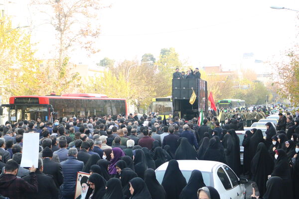 تشییع و تدفین پیکر شهید گمنام در اداره کل آموزش و پرورش شهر تهران
