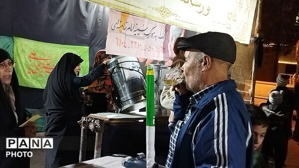 دویست و بیست و نهمین شب از فعالیت موکب کانال حسینیه امام خامنه ای و رسانه امام رضا (ع) بلوار فضل نیشابور در قاب پانا 