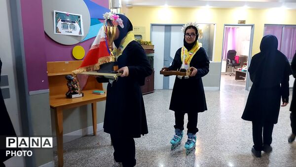 رقابت‌های انتخاباتی انجمن‌های ورزشی در دبیرستان آرمینه مصلی‌نژاد