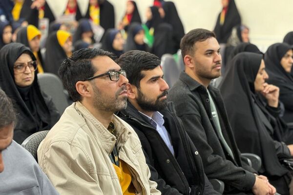 زنگ انقلاب در اسلامشهر طنین‌انداز شد