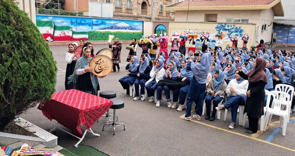 طلوع فرهنگ مازندران در مدرسه شهید بهداشت 