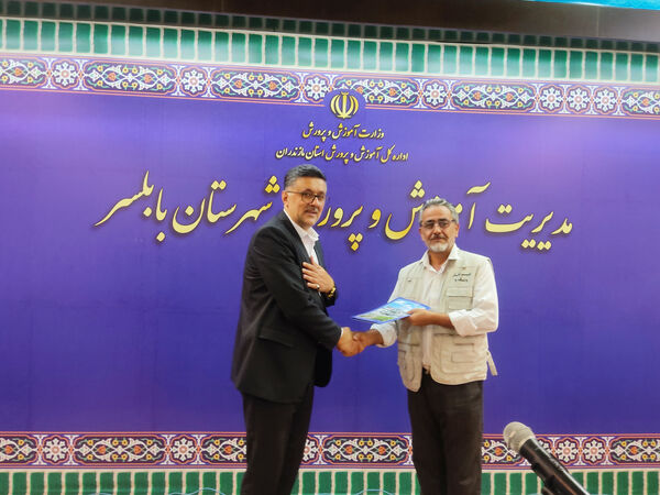 گرامیداشت روز خبرنگار در آموزش و پرورش بابلسر 