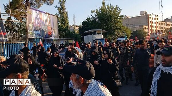 ثبت آخرین نگاه‌ها در میان هیاهوی اشک و دعا 