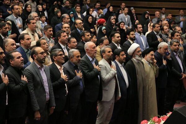 مراسم معلم سرآمد ۱۴۰۳ شهرستان‌های استان تهران و گرامیداشت مقام معلم در ایوان ری