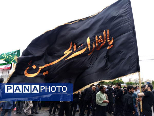 مراسم بزرگداشت شهدای خدمت با حضور نوجوانان انقلابی