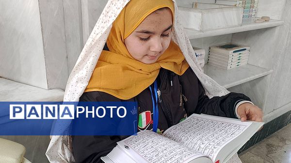 کاروان زیارتی دختران حضرت زهرا (س) در مشهد مقدس 