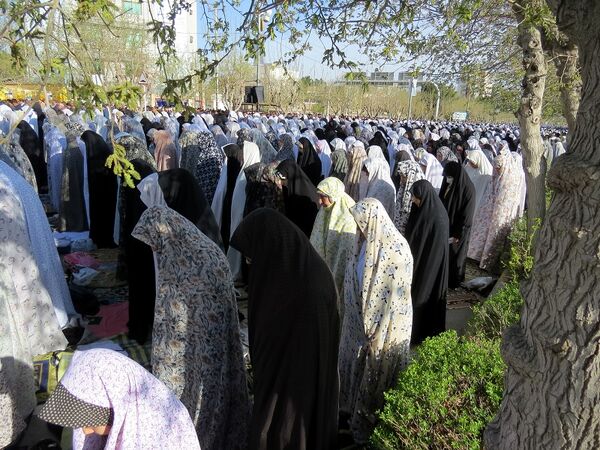اقامه نماز عید فطر در شهرستان بجنورد 
