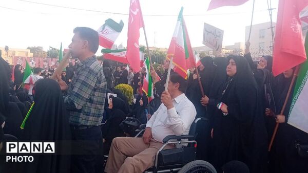 حماسه‌ای به وسعت یک ملت