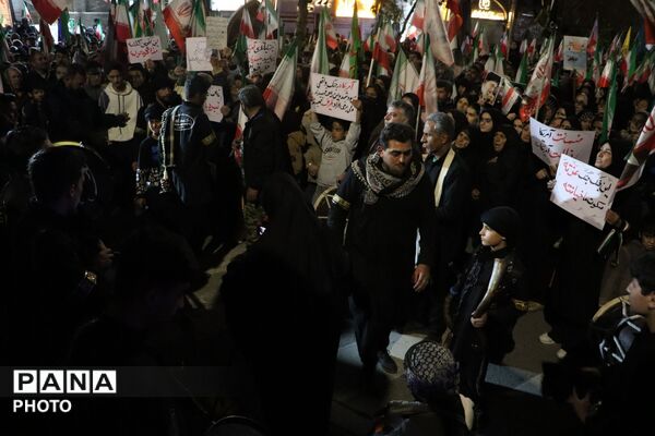 اجتماع مردمی بیعت با رهبر انقلاب در نیشابور 