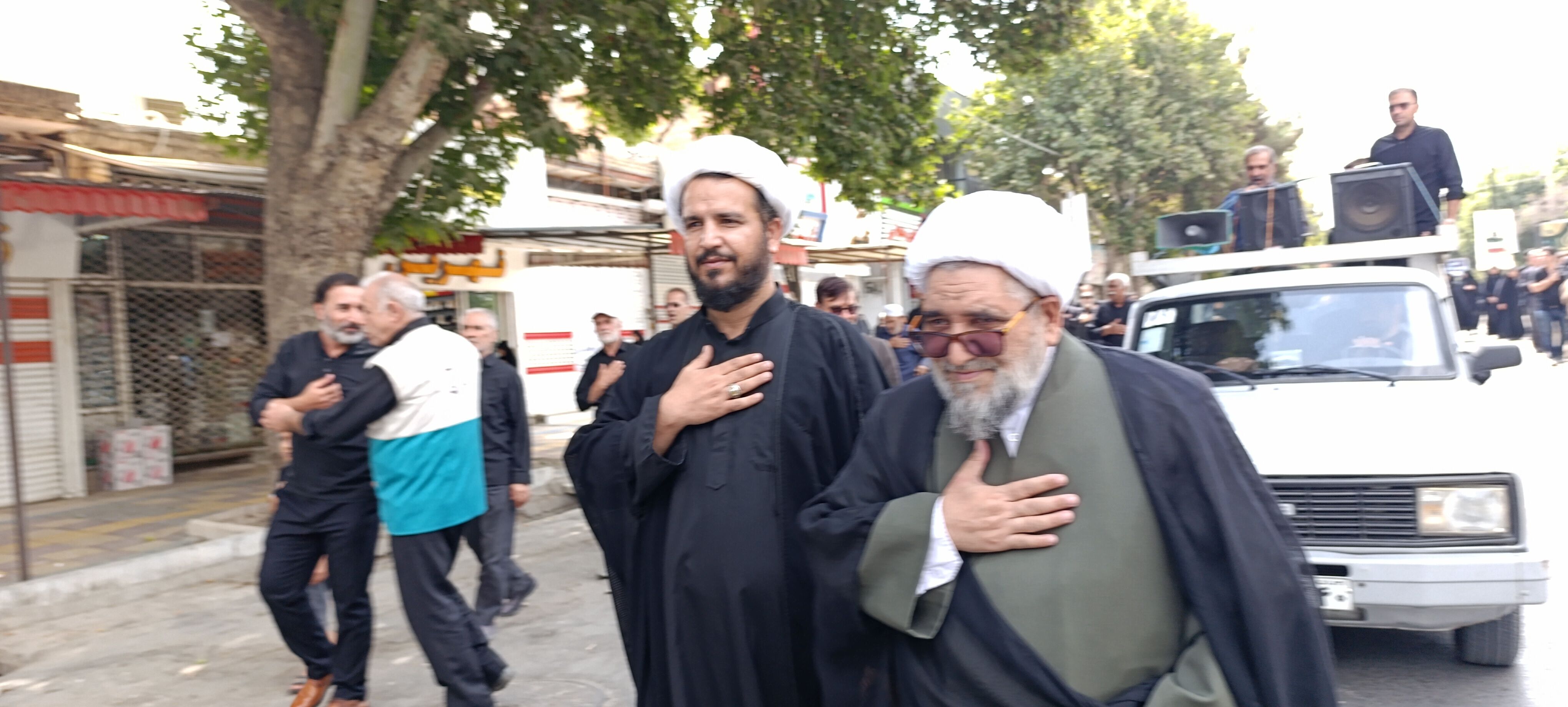 مردم آشخانه با برگزاری مجالس یادبود اربعین،یاد ابا عبدالله الحسین را گرامی داشتند 