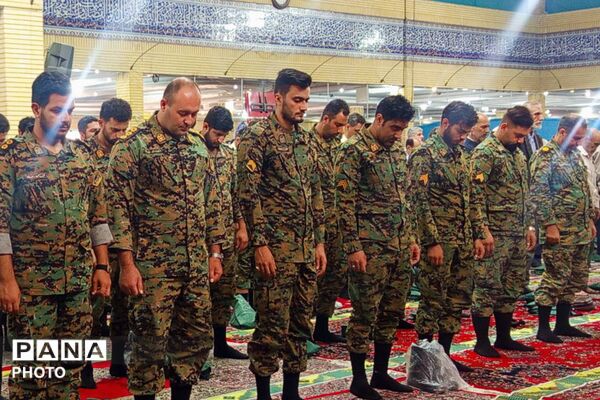نماز جمعه بهارستان؛ تجلی وحدت با حضور دانش‌آموزان
