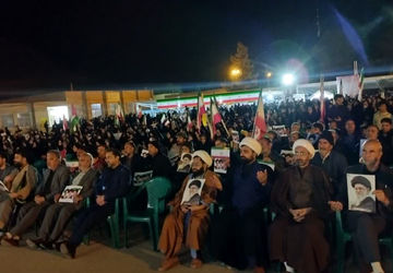 کوهبنانی ها در سوگ عزای چهلم قائد امت و شهدای میناب 