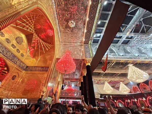 قلب ها برمدار حسین بن علی (ع) می‌تپد