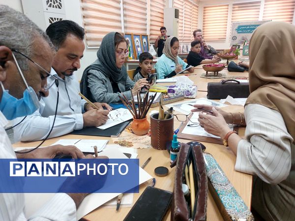 گردهمایی هنرمندان به مناسبت بزرگداشت استاد شهریار در شهرستان حاجی آباد