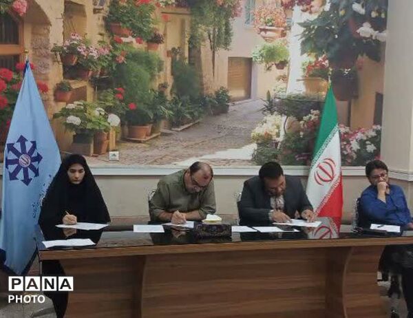 مرحله استانی جشنواره نوجوان خوارزمی شاخه نگارش و خوانش