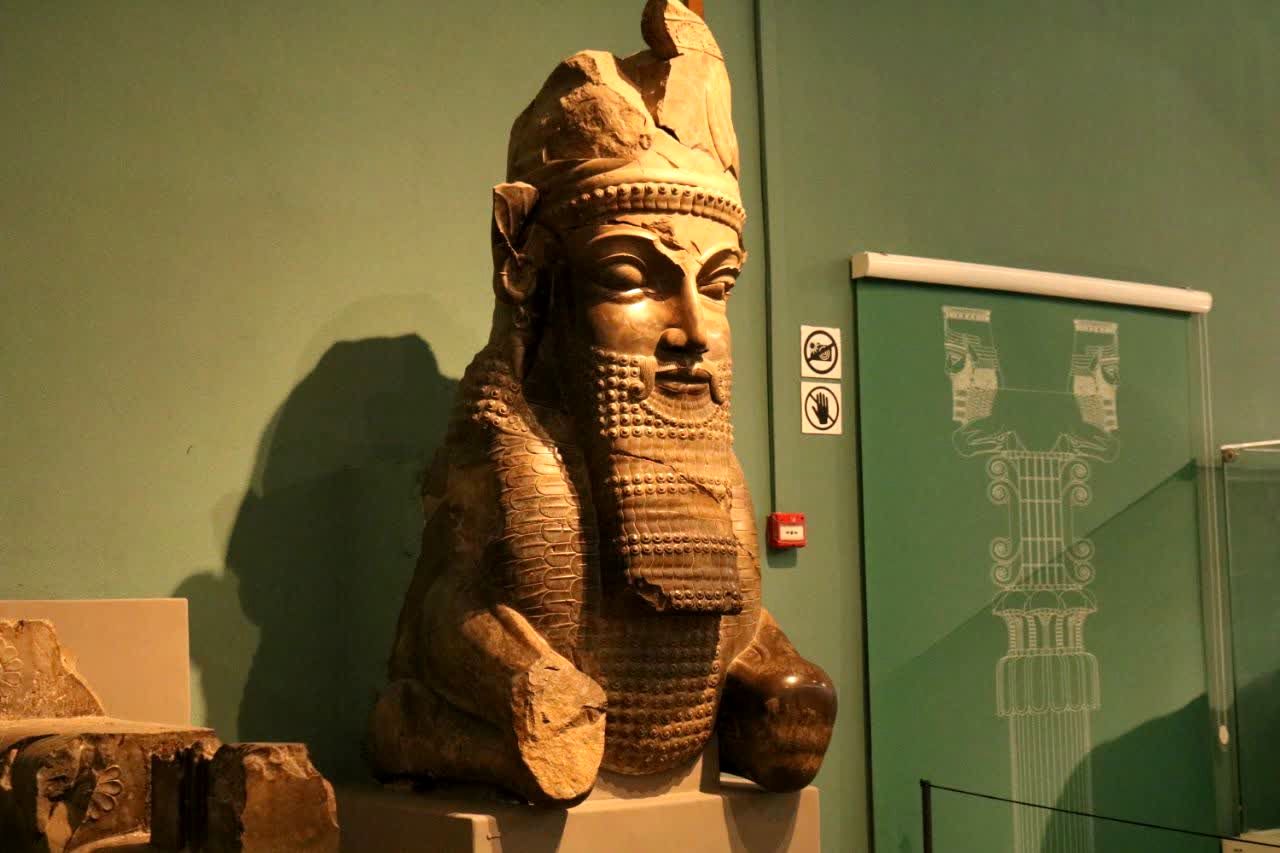 داشتن فرهنگ غنی برای هر کشوری یک امتیاز است