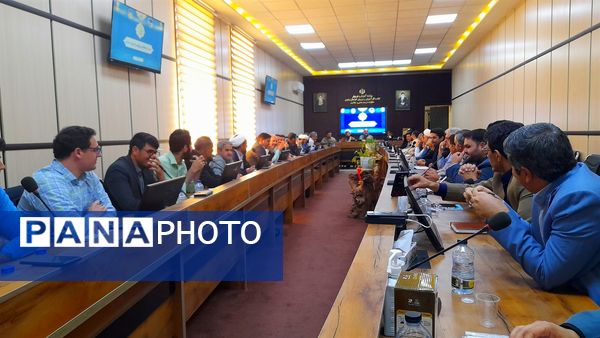 نشست معاونان پرورشی و تربیت بدنی استان خراسان رضوی در مشهد