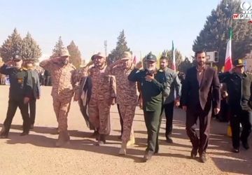 همه مردم ایران بسیجی هستند