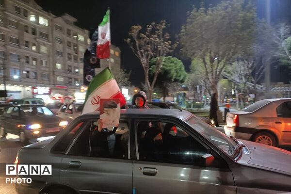 بیعت مردم غیور باقرشهر و کهریزک با سومین رهبر انقلاب اسلامی 