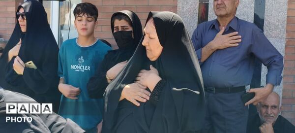 عزاداری عاشورای حسینی در گلزار شهدای گچساران 