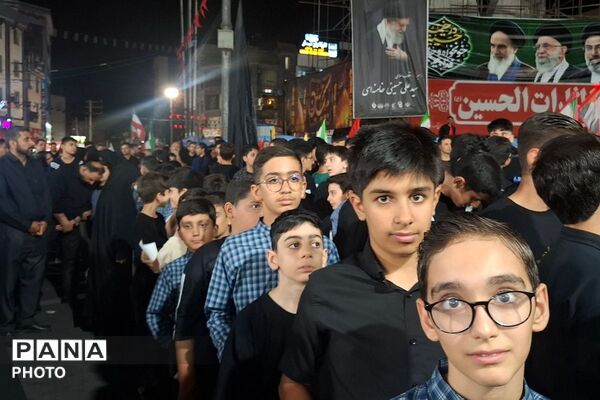  نجوای عشق در میدان قدس؛هم نوایی  دانش‌آموزان با «قاسم» 